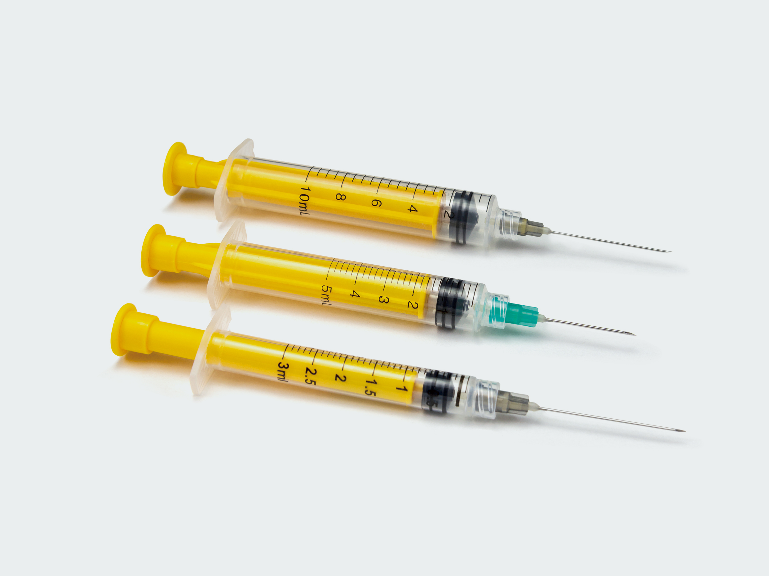 China 1ml Safety Syringe with Auto Retractable Needle FDA Manufacturer and  Supplier